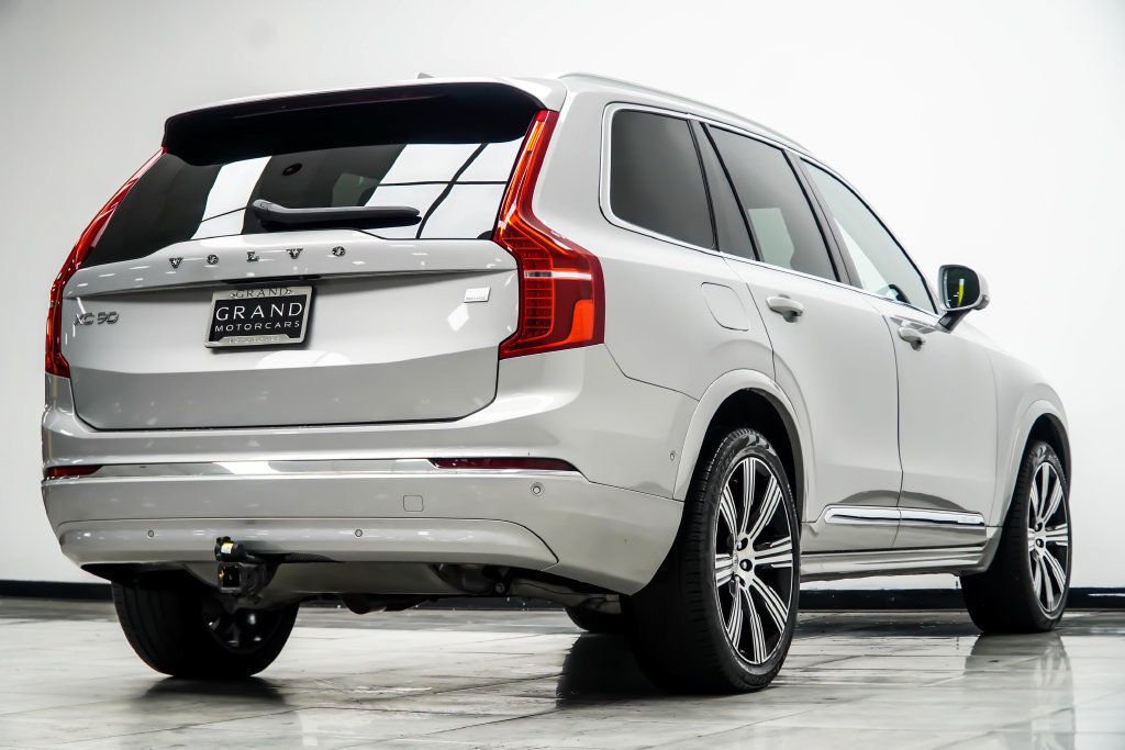 Volvo XC90 photo 15