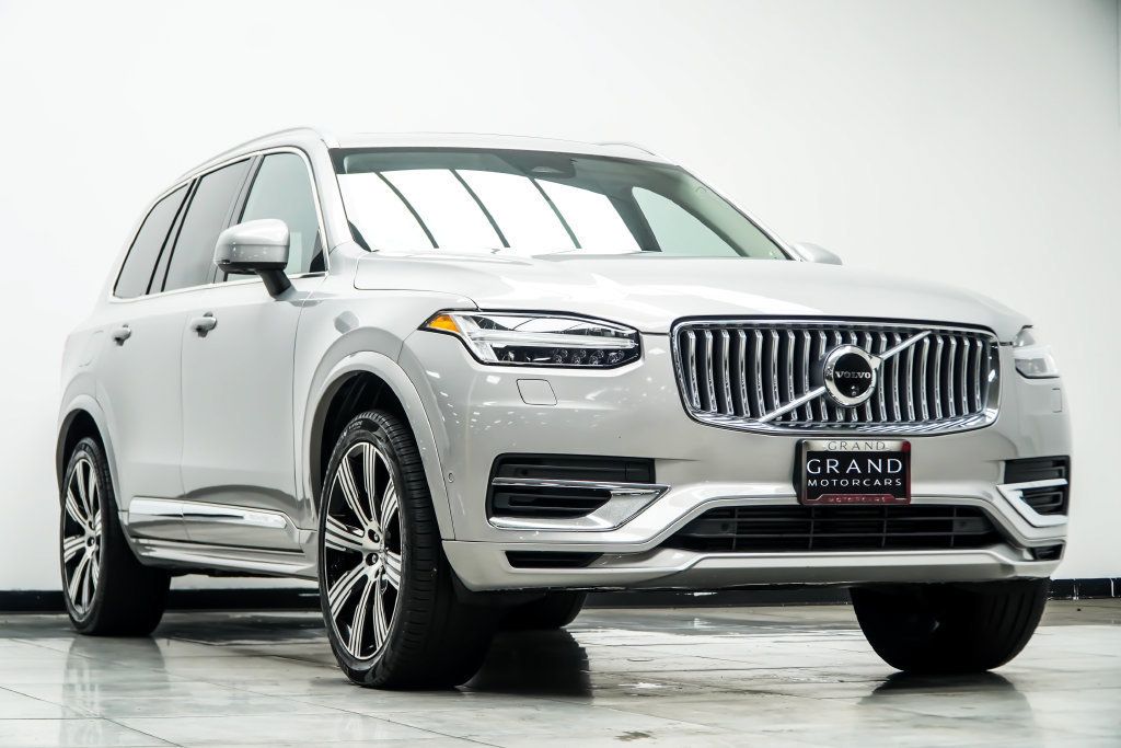 Volvo XC90 photo 4
