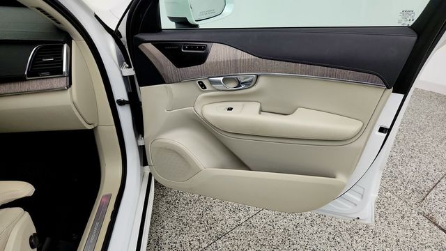 2024 Volvo XC90 Recharge Plug-In Hybrid T8 eAWD PHEV Ultimate Bright Theme 7P - 23090403 - 24