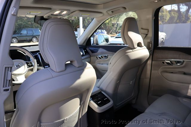 2024 Volvo XC90 Recharge Plug-In Hybrid T8 eAWD PHEV Ultimate Bright Theme 7P - 22961958 - 12
