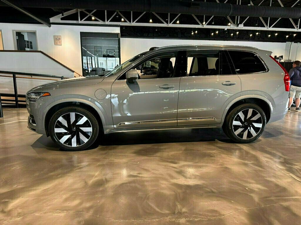 2024 Volvo XC90 Recharge Plug-In Hybrid T8/Recharge/HtdSeats/PanoRoof/AdapCruise/HtdSteerWheel/360Cam - 23002331 - 1
