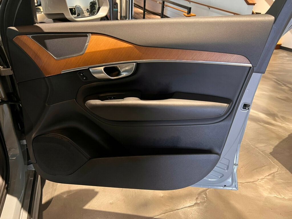 2024 Volvo XC90 Recharge Plug-In Hybrid T8/Recharge/HtdSeats/PanoRoof/AdapCruise/HtdSteerWheel/360Cam - 23002331 - 21