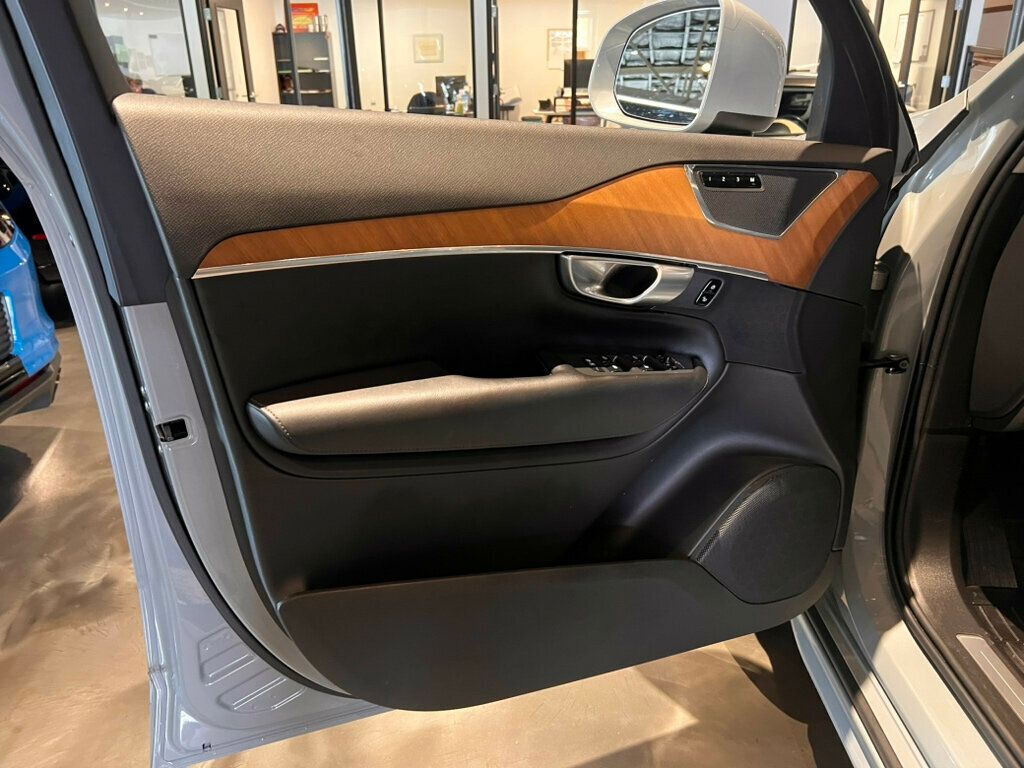 2024 Volvo XC90 Recharge Plug-In Hybrid T8/Recharge/HtdSeats/PanoRoof/AdapCruise/HtdSteerWheel/360Cam - 23002331 - 5