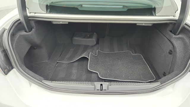 2025 Alfa Romeo Giulia AWD with Veloce Package, 19'' Wheels & Sunroof - 22955655 - 22