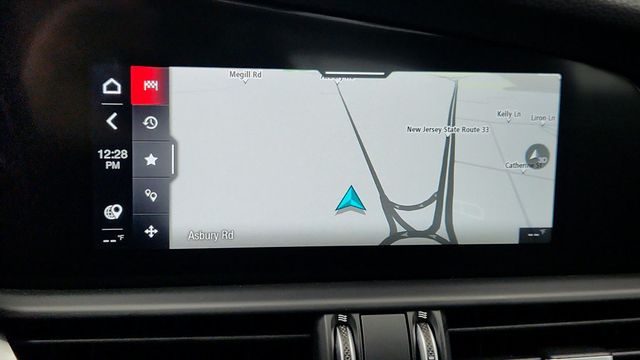 2025 Alfa Romeo Giulia AWD with Veloce Package, 19'' Wheels & Sunroof - 22955655 - 19