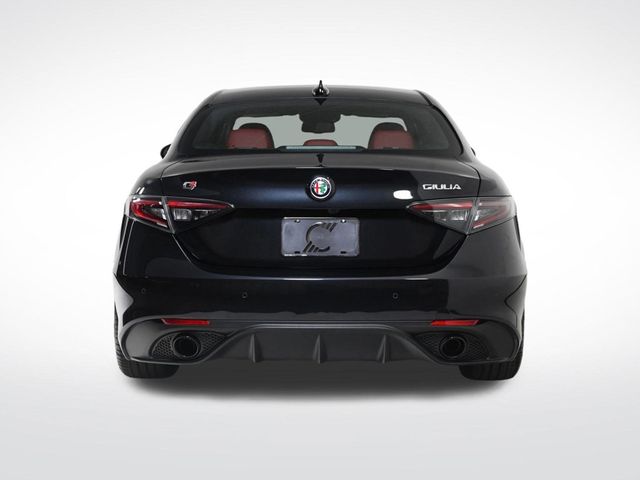 2025 Alfa Romeo Giulia Base - 22969219 - 3
