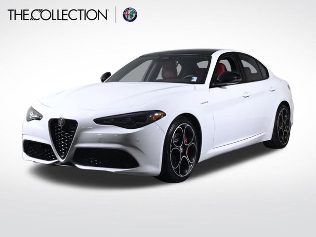 2025 Alfa Romeo Giulia Base - 23002262 - 0