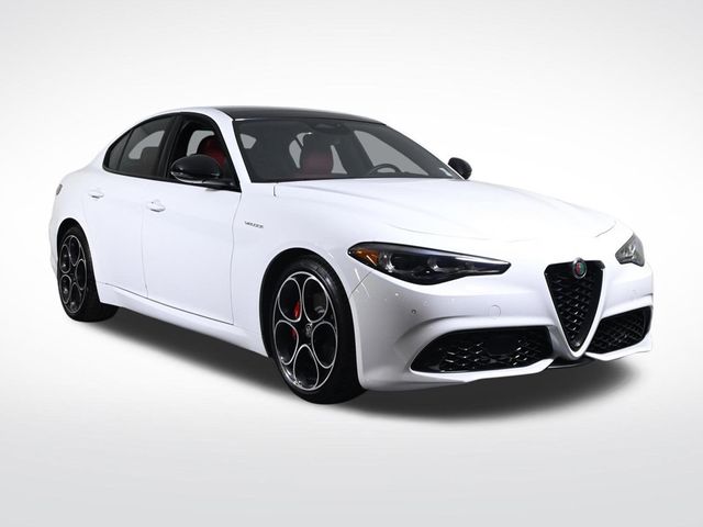 2025 Alfa Romeo Giulia Base - 23002262 - 6