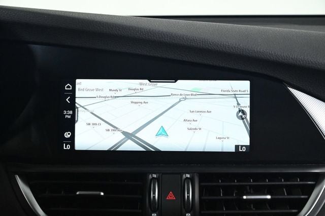 2025 Alfa Romeo Giulia Base - 23036322 - 12
