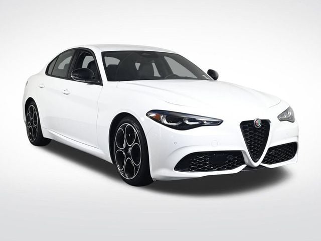 2025 Alfa Romeo Giulia Base - 23036322 - 6