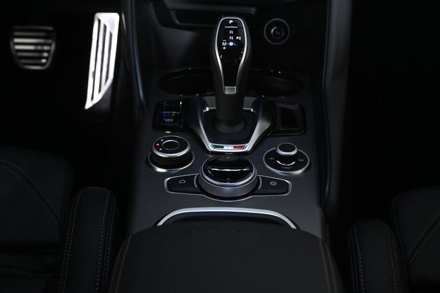 2025 Alfa Romeo Giulia Intensa - 22999232 - 13