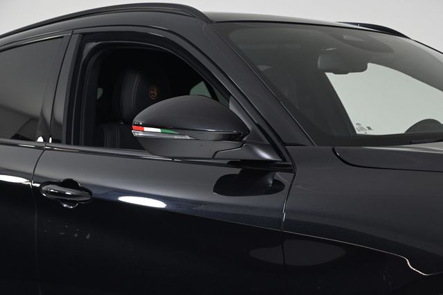 2025 Alfa Romeo Stelvio Base - 22998388 - 21