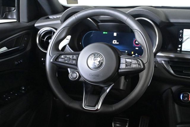 2025 Alfa Romeo Stelvio Base - 23026375 - 9