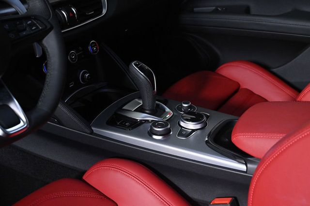 2025 Alfa Romeo Stelvio Base - 23026375 - 18