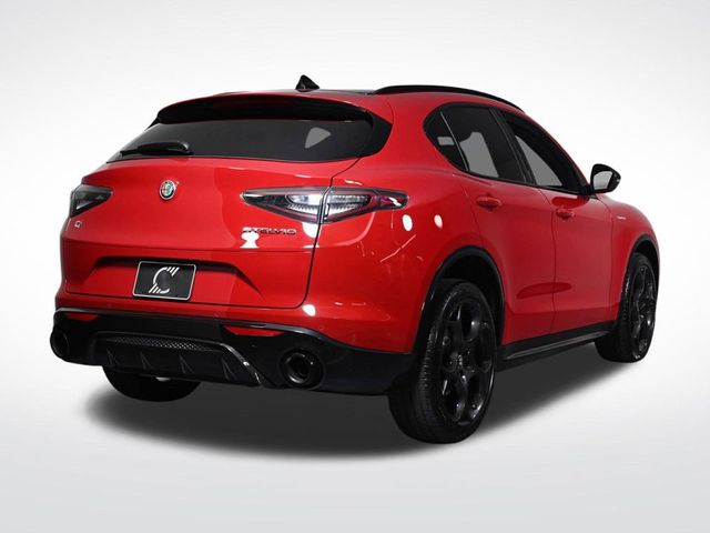 2025 Alfa Romeo Stelvio Base - 23026378 - 4