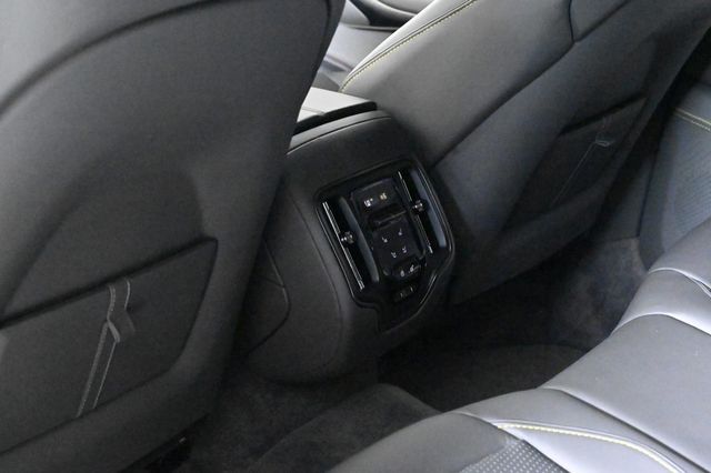 2025 Aston Martin DBX 707 - 22966426 - 17