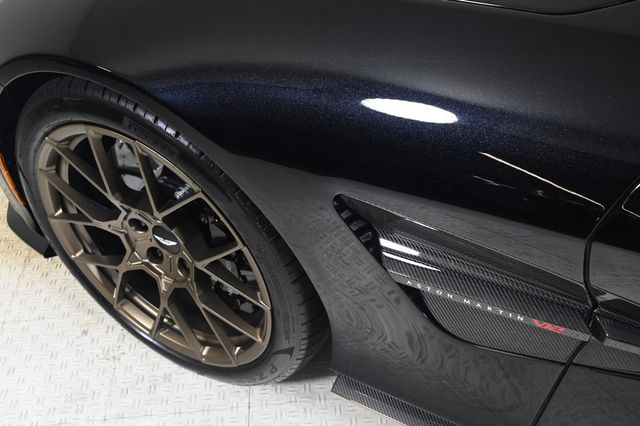 2025 Aston Martin Vanquish V12 - 22957360 - 9