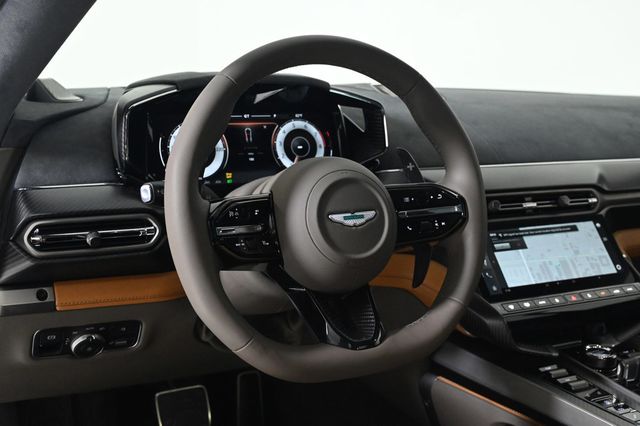 2025 Aston Martin Vanquish V12 - 22957360 - 11