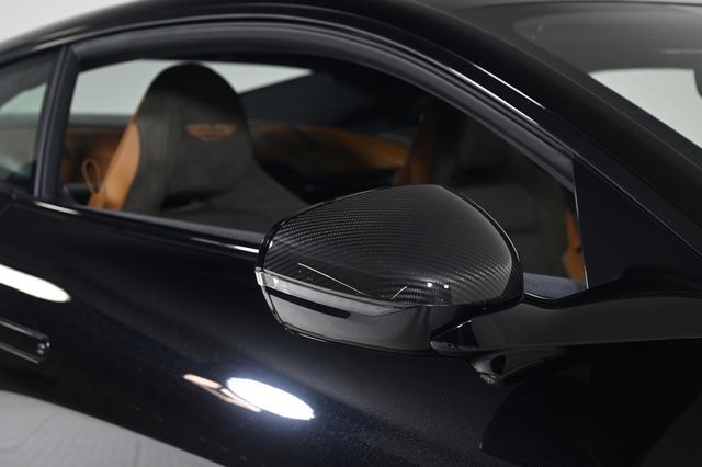 2025 Aston Martin Vanquish V12 - 22957360 - 24