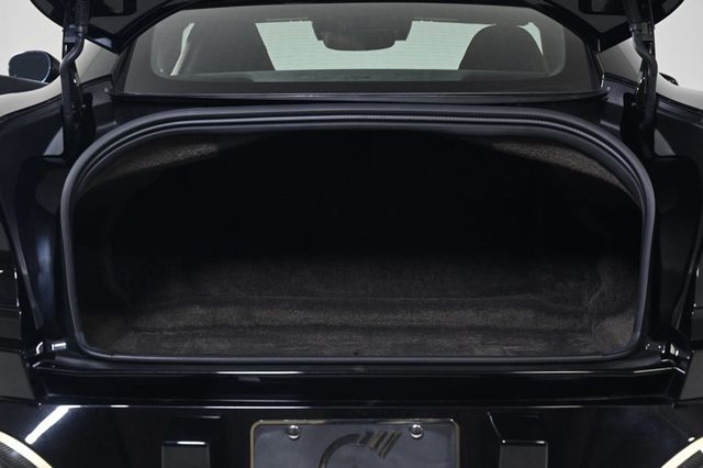 2025 Aston Martin Vanquish V12 - 22957360 - 33