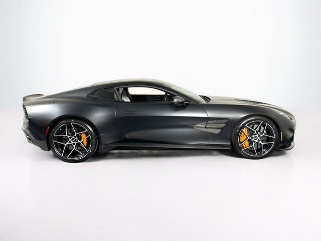 2025 Aston Martin Vanquish V12 - 23072520 - 5