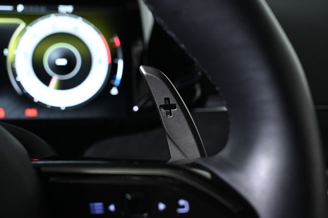 2025 Aston Martin Vantage Coupe - 22975138 - 22