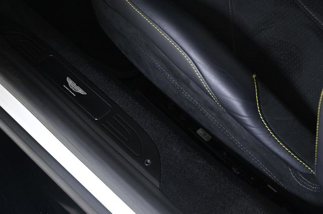 2025 Aston Martin Vantage Coupe - 22975138 - 23