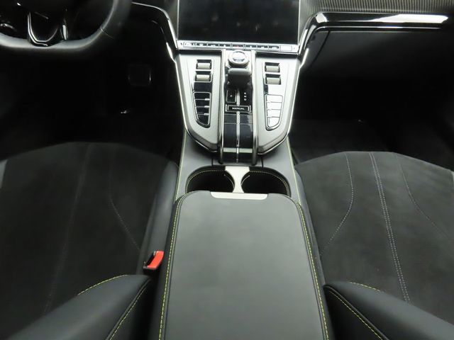 2025 Aston Martin Vantage Coupe - 22721603 - 15