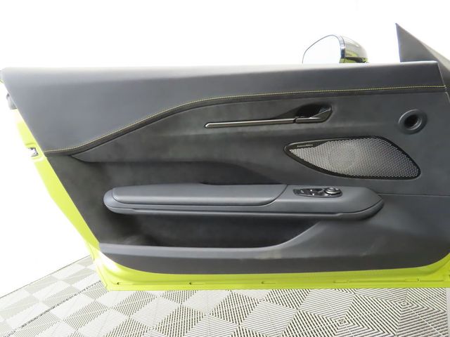 2025 Aston Martin Vantage Coupe - 22721603 - 21