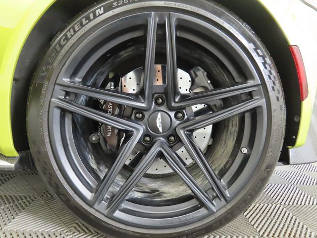 2025 Aston Martin Vantage Coupe - 22721603 - 26