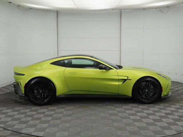 2025 Aston Martin Vantage Coupe - 22721603 - 3