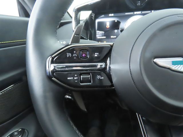 2025 Aston Martin Vantage Coupe - 22951526 - 10