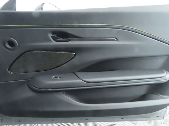 2025 Aston Martin Vantage Coupe - 22951526 - 23