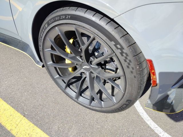 2025 Aston Martin Vantage Coupe - 22951526 - 3