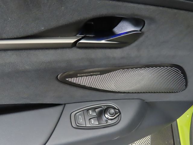 2025 Aston Martin Vantage Coupe - 22966347 - 19