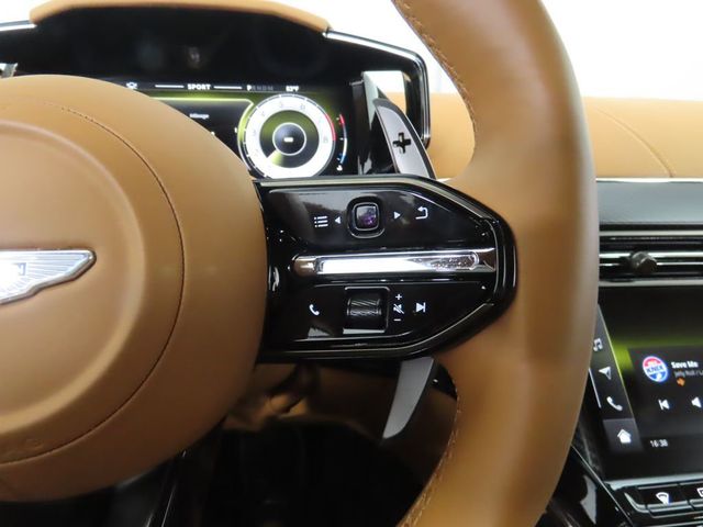 2025 Aston Martin Vantage Coupe - 22982466 - 11