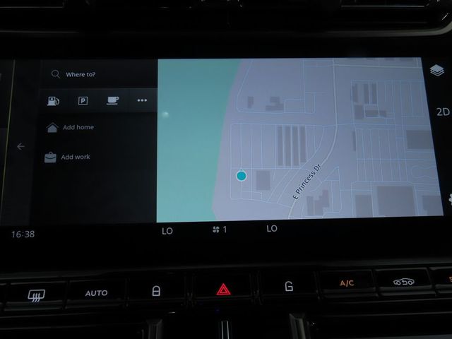 2025 Aston Martin Vantage Coupe - 22982466 - 14