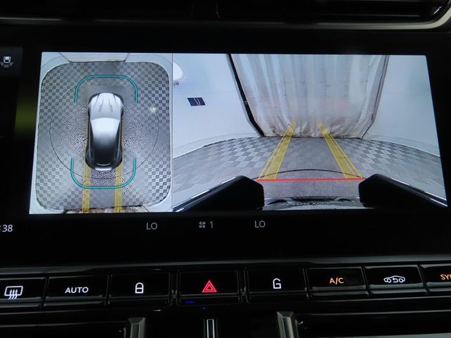 2025 Aston Martin Vantage Coupe - 22982466 - 15