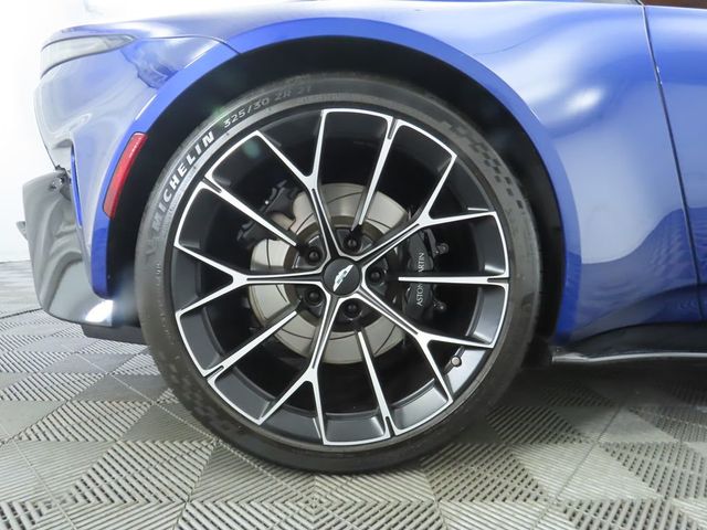 2025 Aston Martin Vantage Coupe - 22982466 - 28