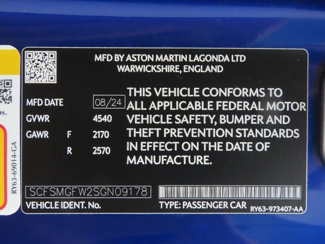 2025 Aston Martin Vantage Coupe - 22982466 - 31