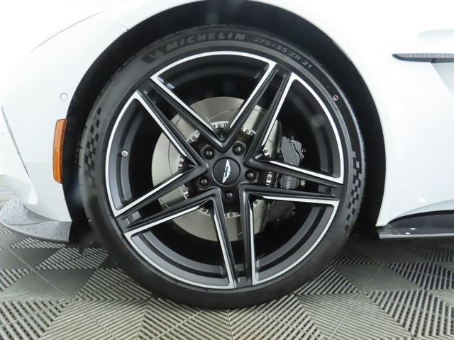 2025 Aston Martin Vantage Coupe - 22984351 - 27