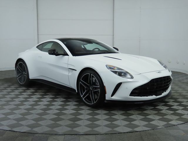 2025 Aston Martin Vantage Coupe - 22984351 - 2