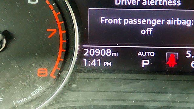 2025 Audi A4 Sedan S line Premium 45 TFSI quattro w/ Convenience Package - 23026889 - 15