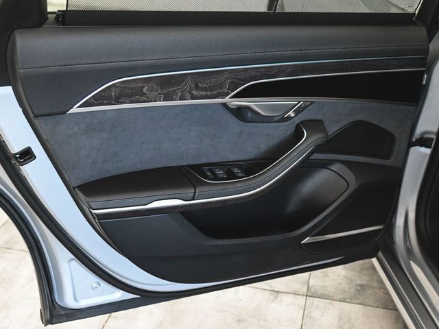 2025 Audi A8 L 55 - 23027238 - 13