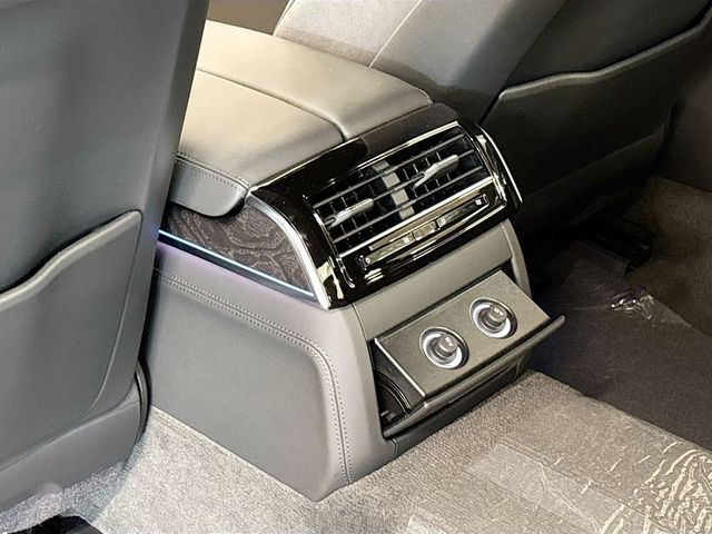 2025 Audi A8 L 55 TFSI quattro - 22969218 - 16