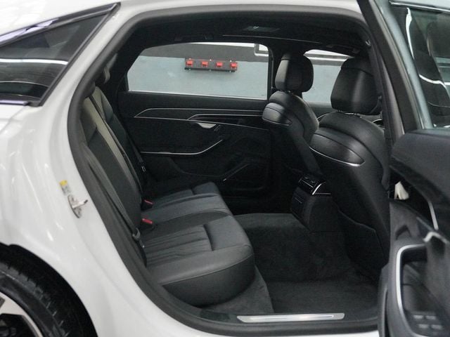2025 Audi A8 L 55 TFSI quattro - 23077116 - 33