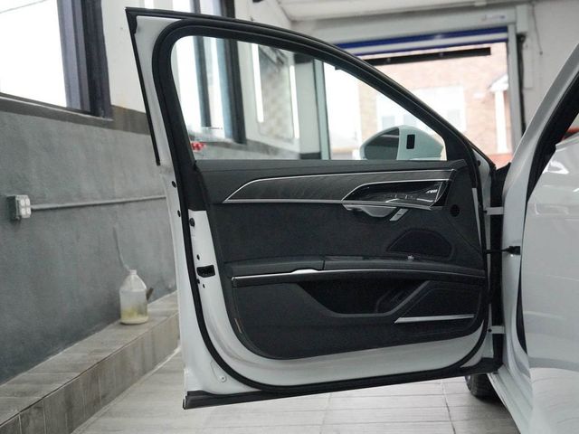 2025 Audi A8 L 55 TFSI quattro - 23077116 - 8