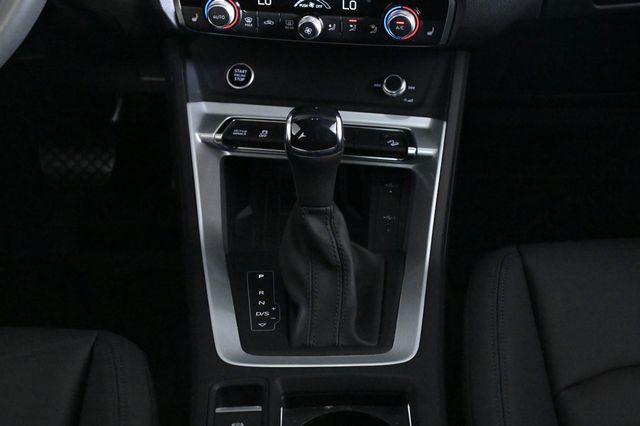 2025 Audi Q3 Premium - 22996018 - 13