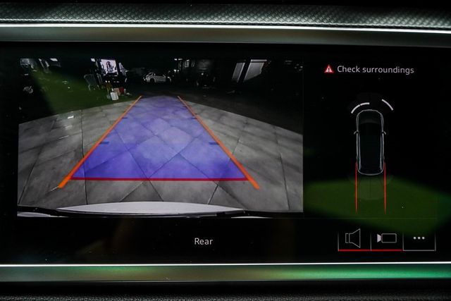 2025 Audi Q3 S line Premium 45 TFSI quattro - 22965654 - 28