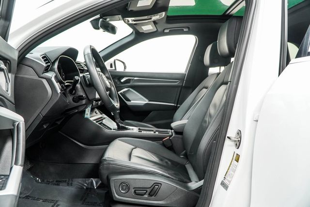 2025 Audi Q3 S line Premium 45 TFSI quattro - 22965654 - 39